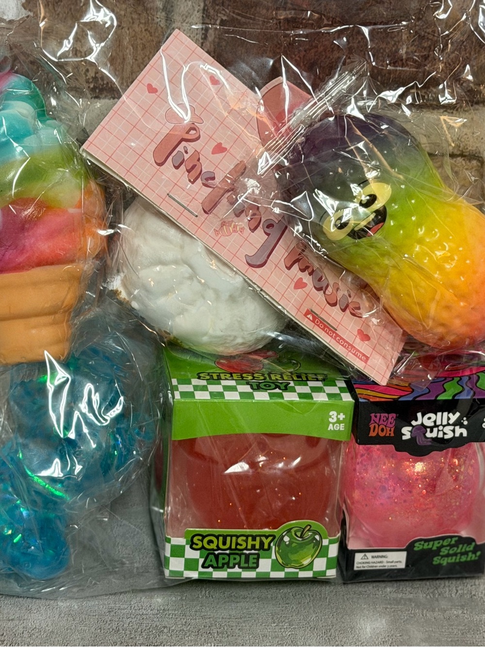 WHOLESALE Lot of 6 Assorted Sensory Squishy Toys (Featuring 1 Nee Doh)